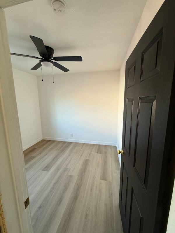 10752 Weigand Avenue - Photo 6 of 8