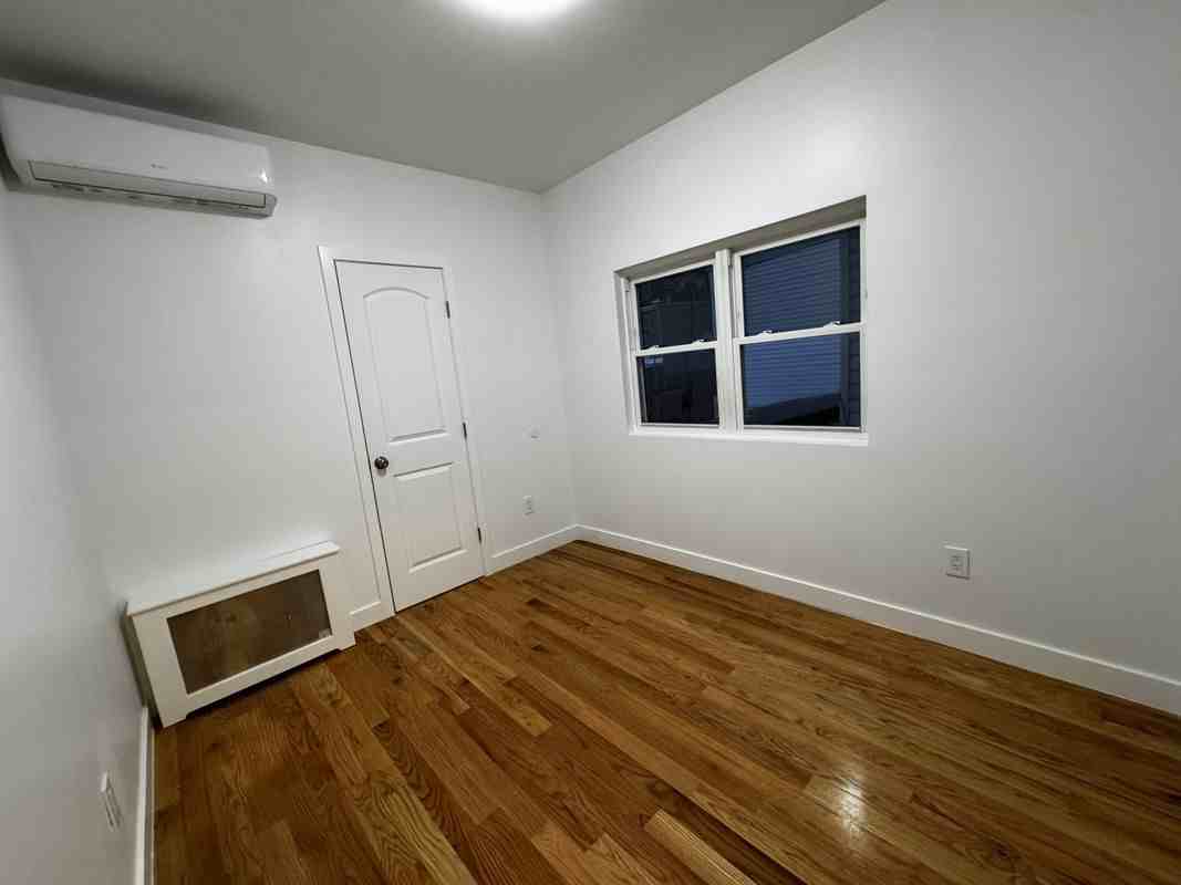 8538 91st St ##2f - Photo 3 of 7