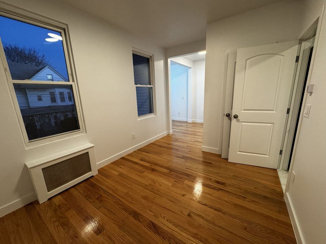 8538 91st St ##2f - Photo 4 of 7