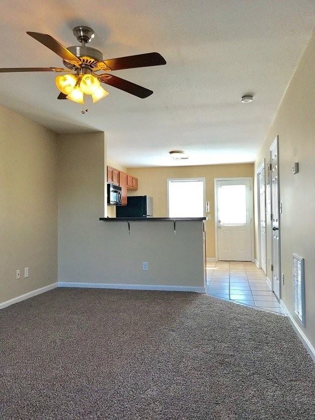 5 Black Jack Way Apt B - Photo 2 of 6