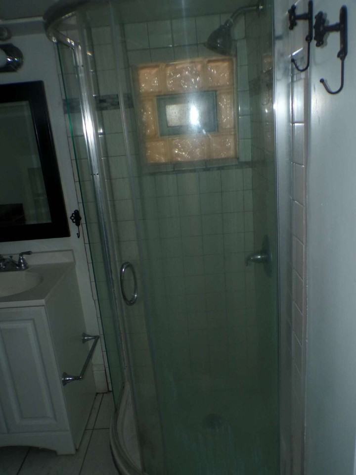 646 N Marion St Apt 1 - Photo 5 of 17