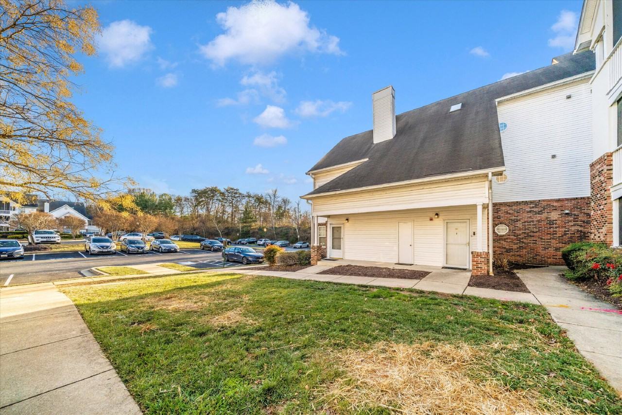 6520 Lake Park Drive #201 - Photo 2 of 46