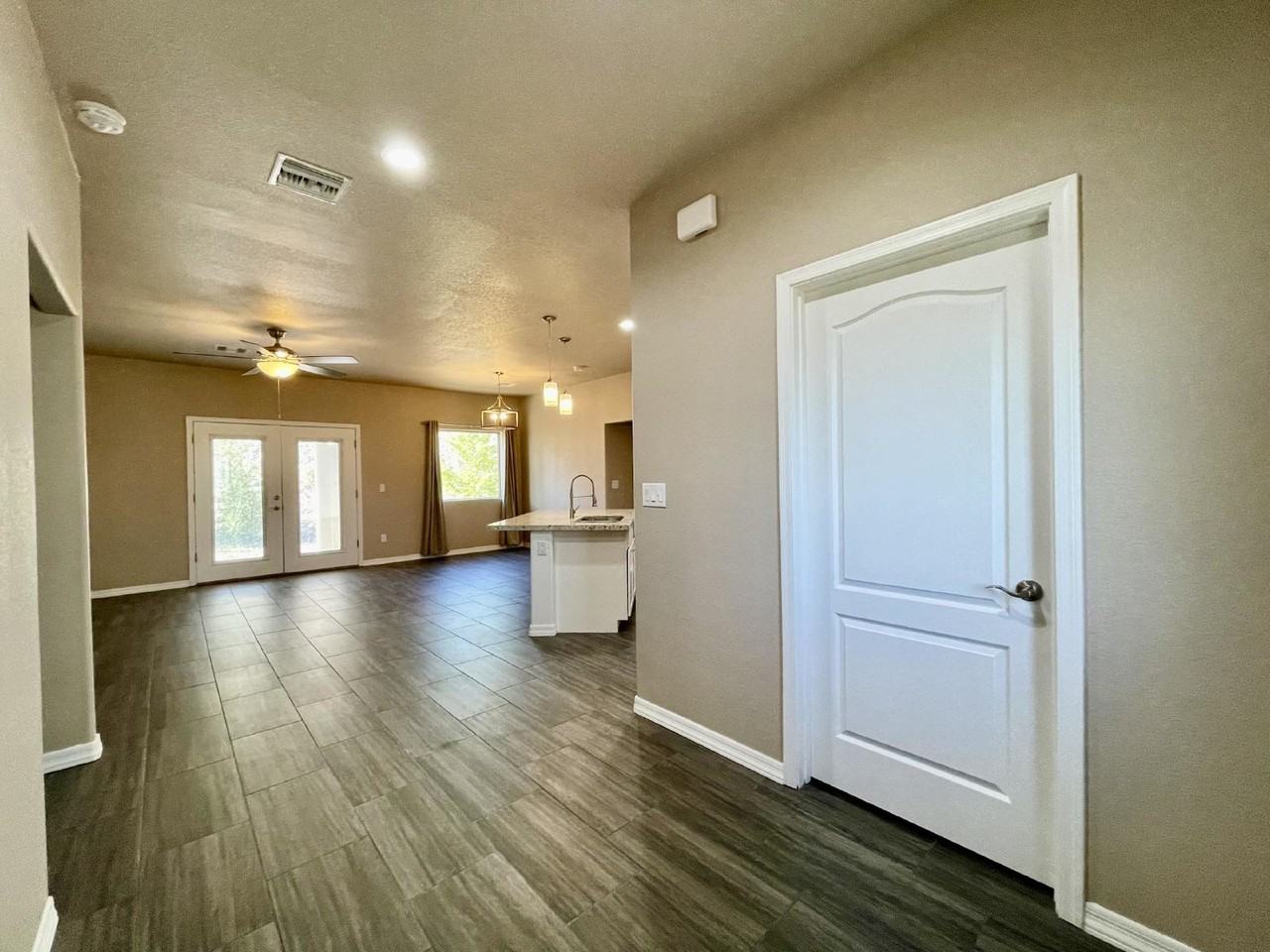 2259 E Robby Loop - Photo 6 of 36