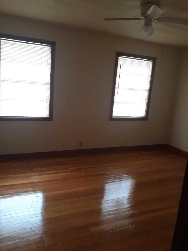 1401 Broadmoor Road #C - Photo 7 of 10