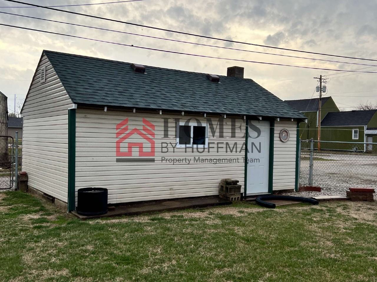 1114 North Elliot Street - Photo 3 of 4