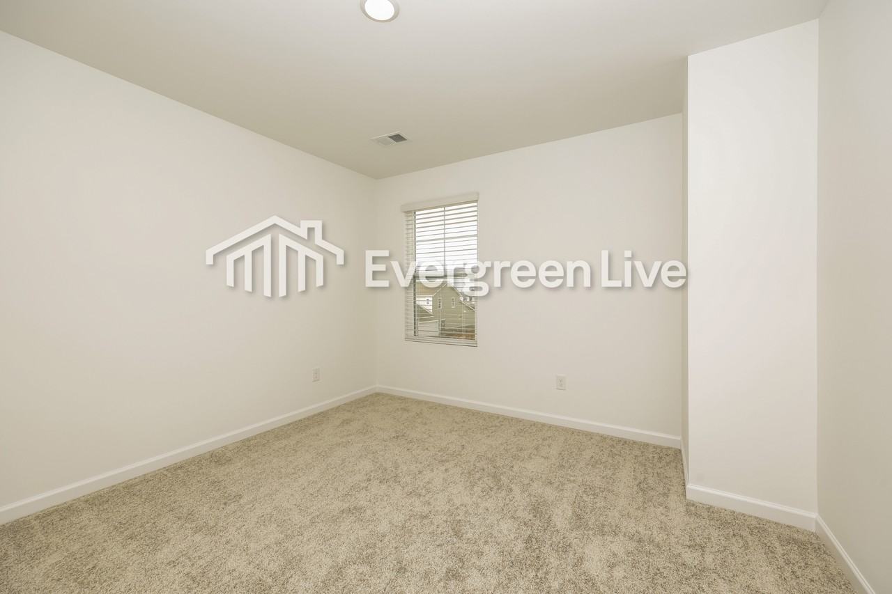 806 Averitt Ln - Photo 6 of 16