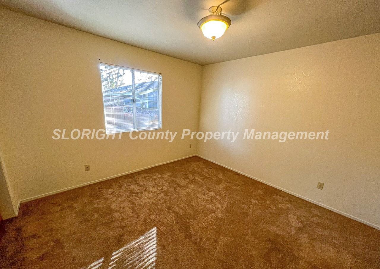 502 Florence Street - Photo 5 of 13