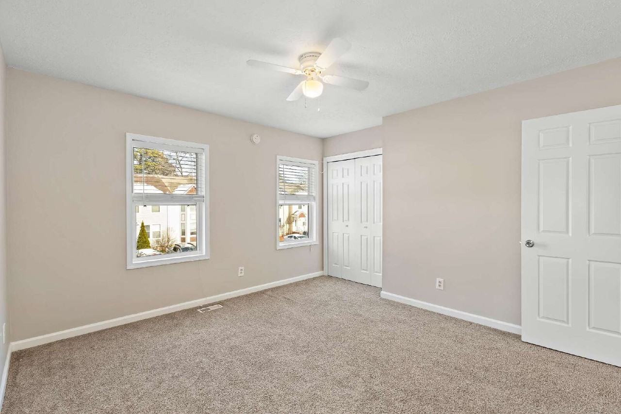 1102 Palmerton Drive - Photo 6 of 8