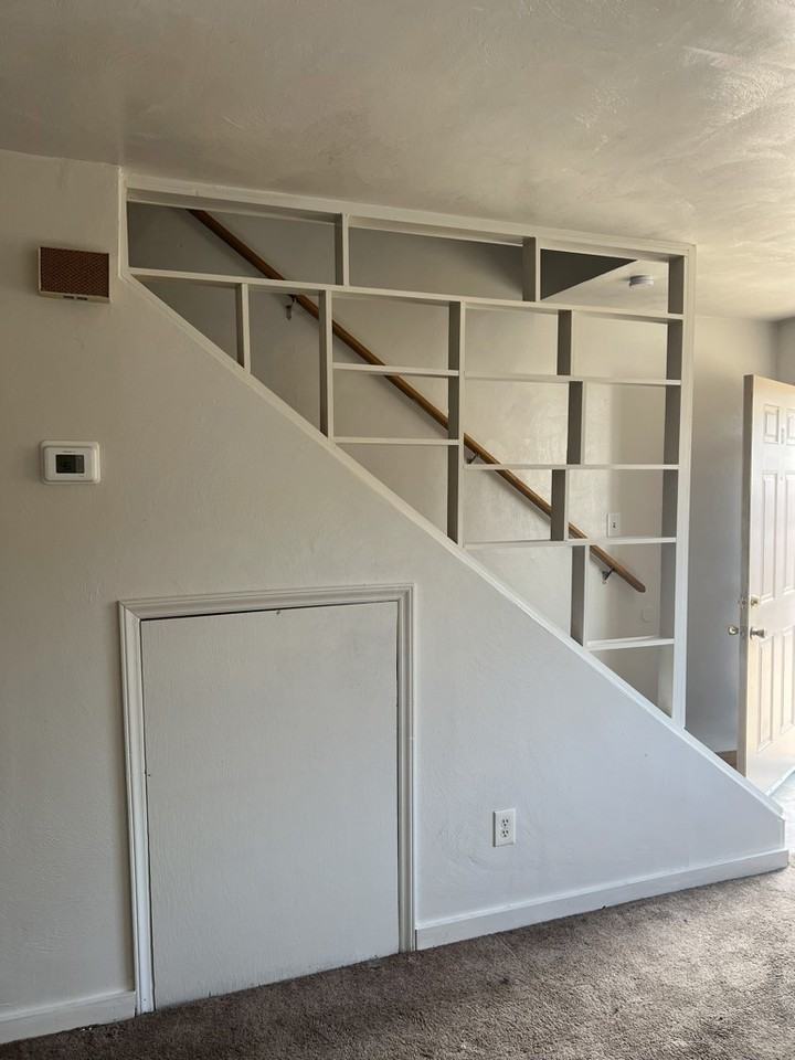 623 Dudley Avenue #B - Photo 3 of 8