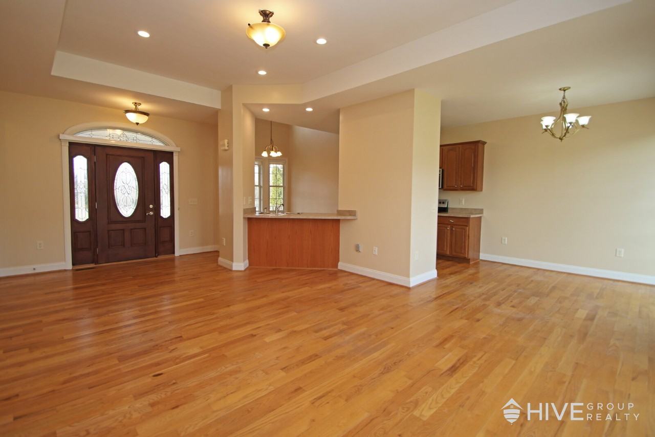 17888 Mountain Valley Road - Photo 6 of 26