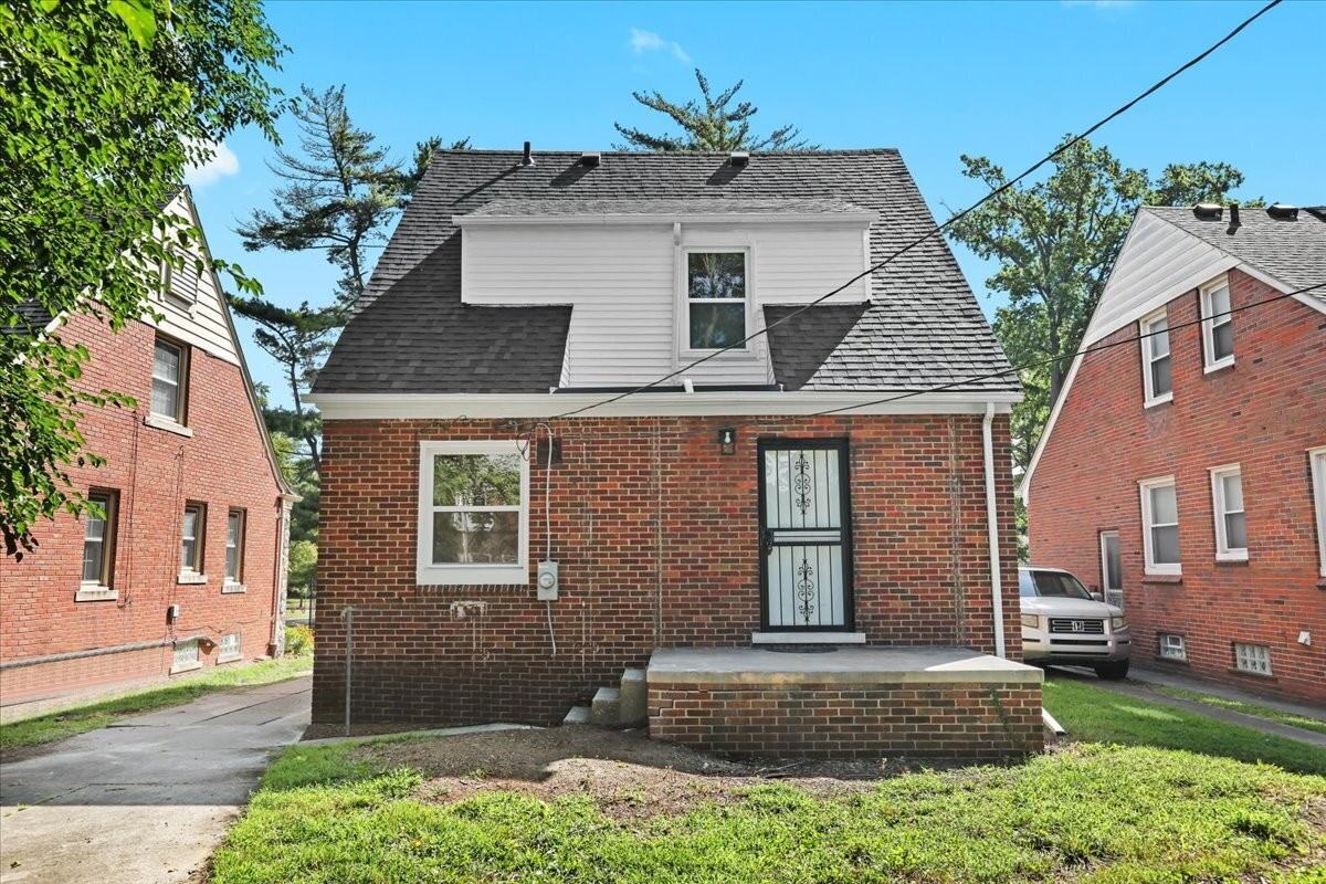 17421 Quincy Street - Photo 5 of 28