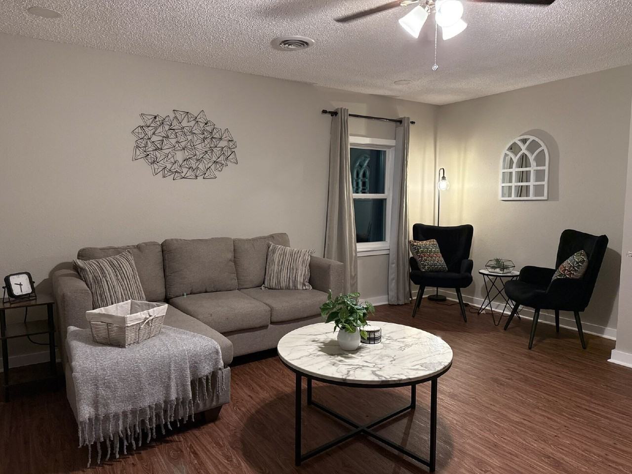 9921 Pulaski Pike #A2 - Photo 2 of 10