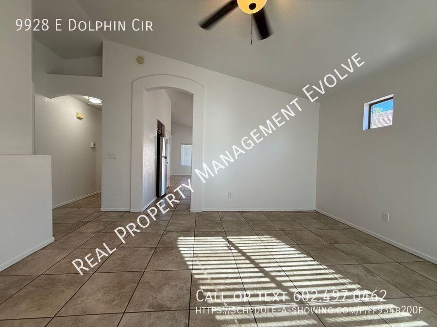9928 E Dolphin Cir - Photo 4 of 26