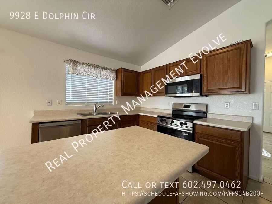 9928 E Dolphin Cir - Photo 7 of 26