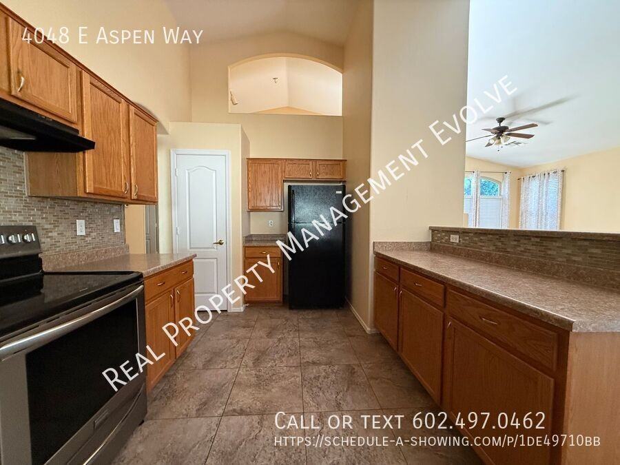 4048 East Aspen Way - Photo 7 of 21