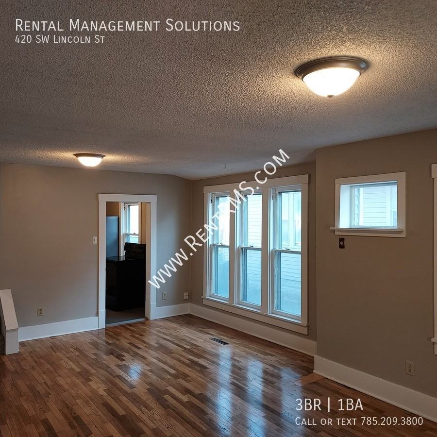 420 Southwest Lincoln Street - Photo 2 of 26