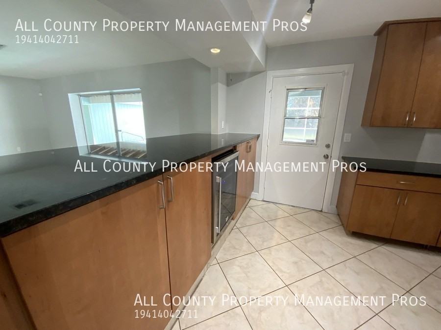 4440 Maceachen Boulevard - Photo 7 of 26