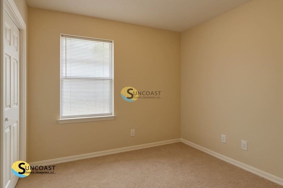 10310 East Briarcliff Road - Photo 5 of 10