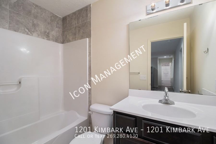 1201 Kimbark Avenue - Photo 7 of 21