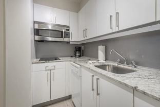 2170 Avenue Lincoln - Photo 1 of 1