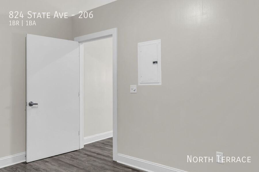 824 State Avenue #206 - Photo 7 of 27