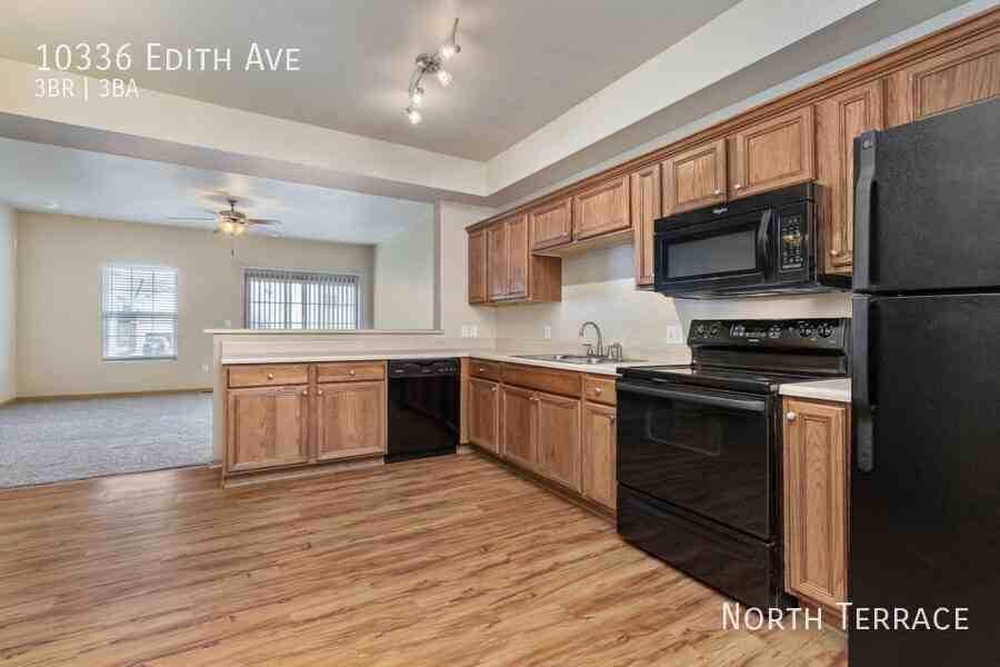 10336 Edith Avenue - Photo 5 of 8