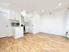 858 La Fayette Park Place #9 - Photo 1 of 1