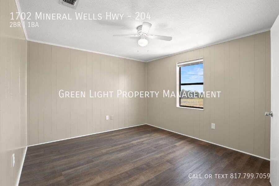 1702 Mineral Wells Highway #204 - Photo 7 of 11