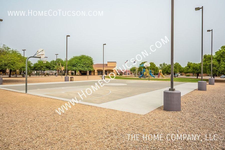 6645 E Gehrig Ln - Photo 4 of 50