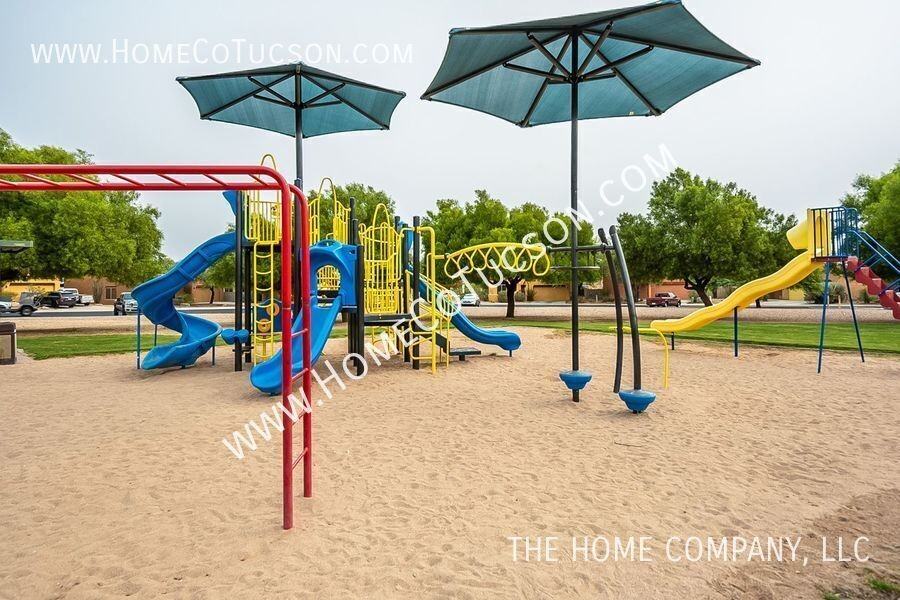 6645 E Gehrig Ln - Photo 5 of 50