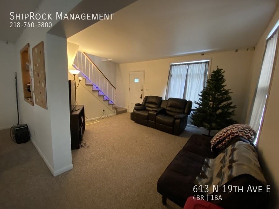 613 North 19th Avenue East - Photo 2 of 15