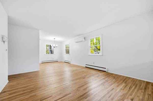 1439 McAfee St - Photo 2 of 12