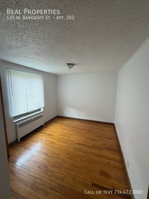 425 West Bancroft Street #203 - Photo 6 of 8