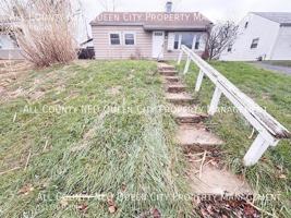 featured image of 2440 Ulrich Avenue