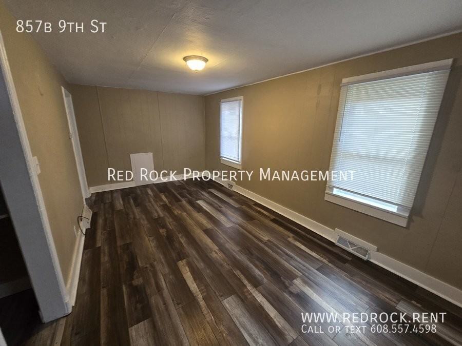 857B 9th St - Photo 6 of 8