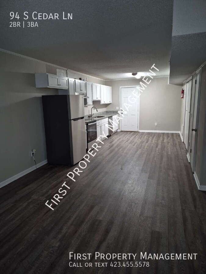 94 S Cedar Ln - Photo 2 of 9