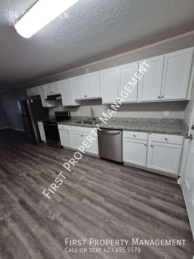 94 S Cedar Ln - Photo 3 of 9