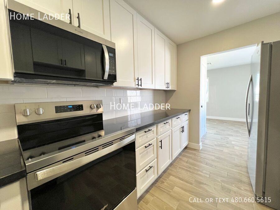 415 South Lesueur - Photo 6 of 22