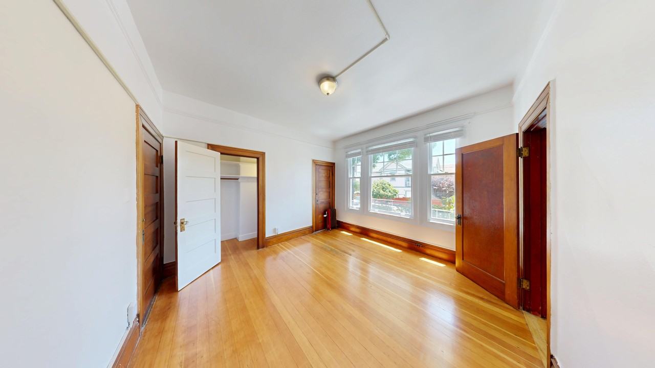 2129 Haste Street - Photo 7 of 38