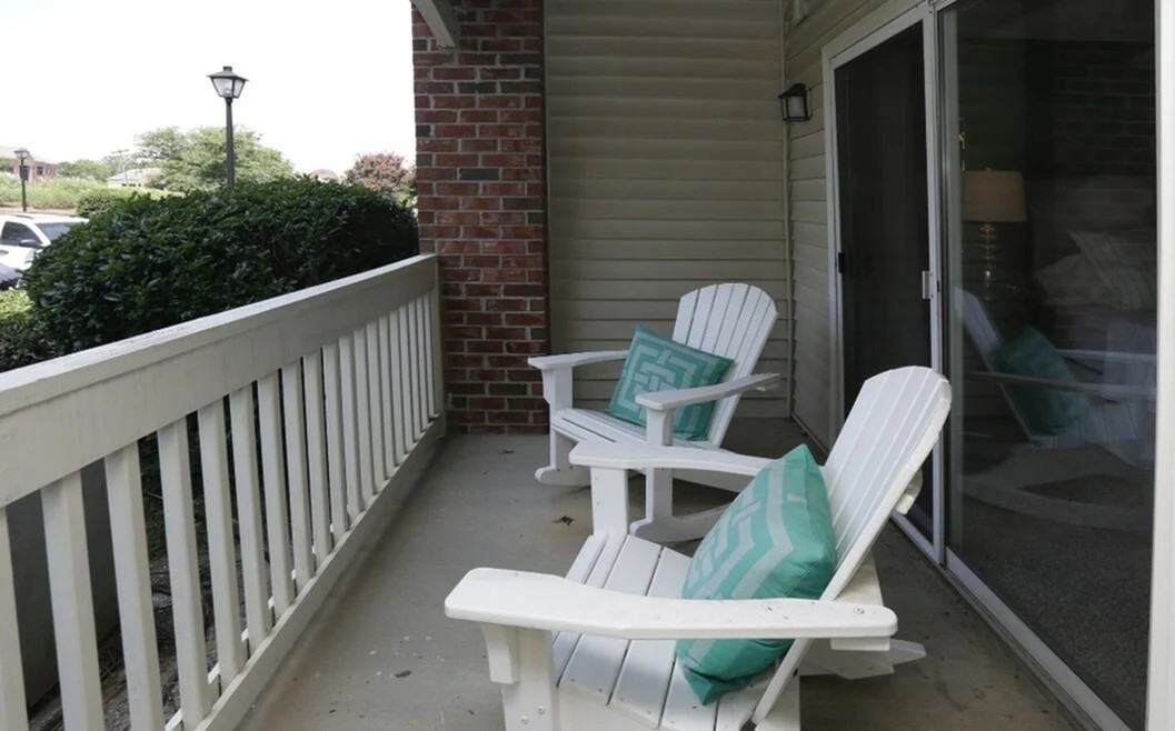 802 Caledon Court #802 - Photo 5 of 6