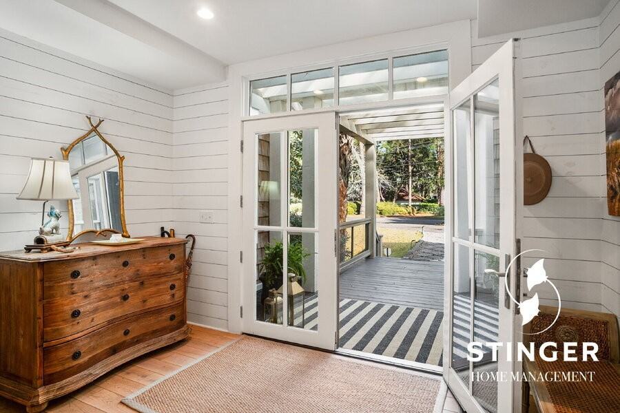 174 Spanish Point Dr - Photo 3 of 34