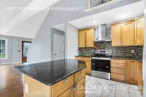 featured image of 15 Paradise Street #15