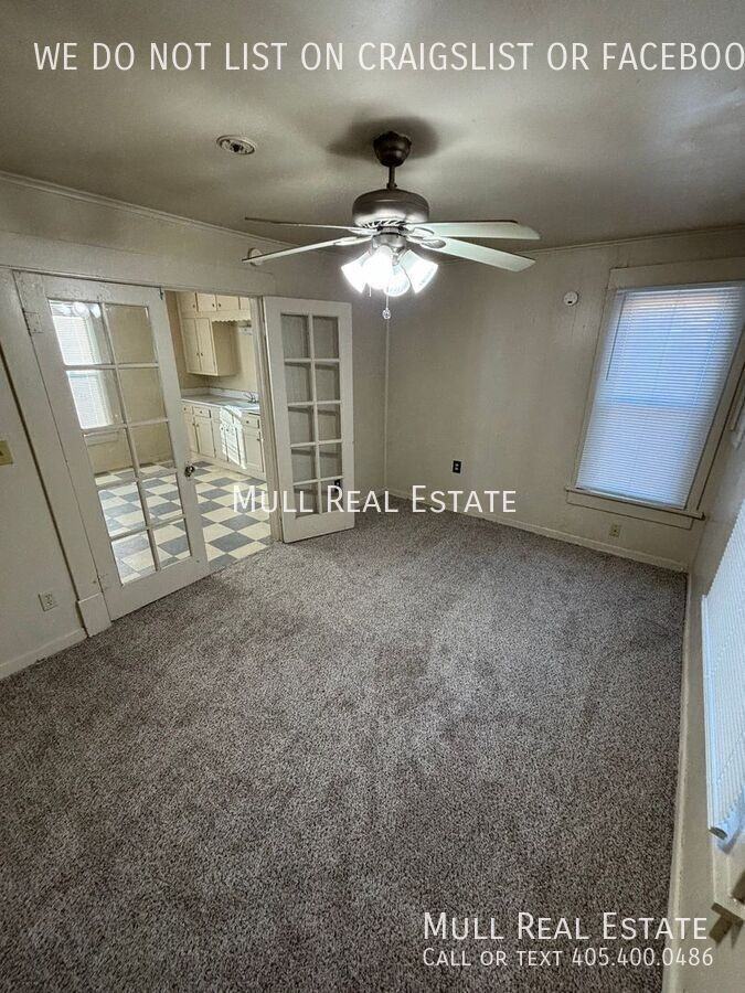 504 North Wentz Street - Photo 5 of 8