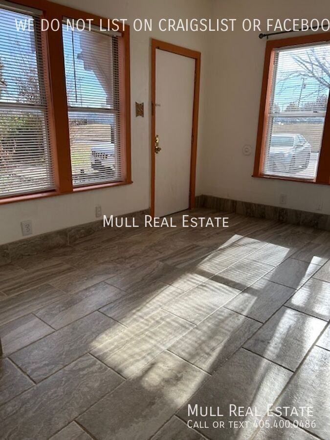 1817 Northwest 28th Street - Photo 3 of 12