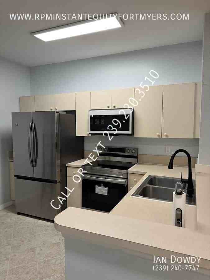 4109 Bellasol Circle #1124 - Photo 3 of 18