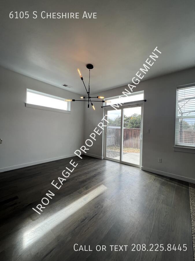 6105 South Cheshire Avenue - Photo 7 of 21