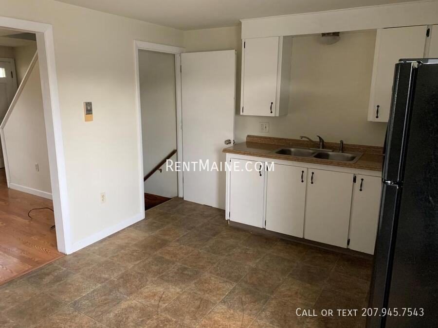 17 Yale Street - Photo 2 of 10