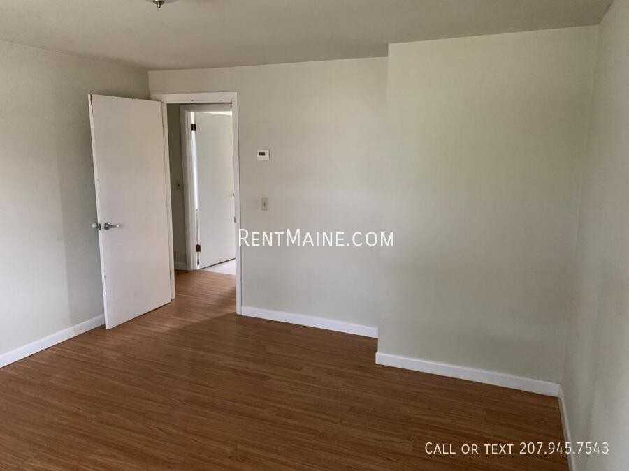 17 Yale Street - Photo 5 of 10