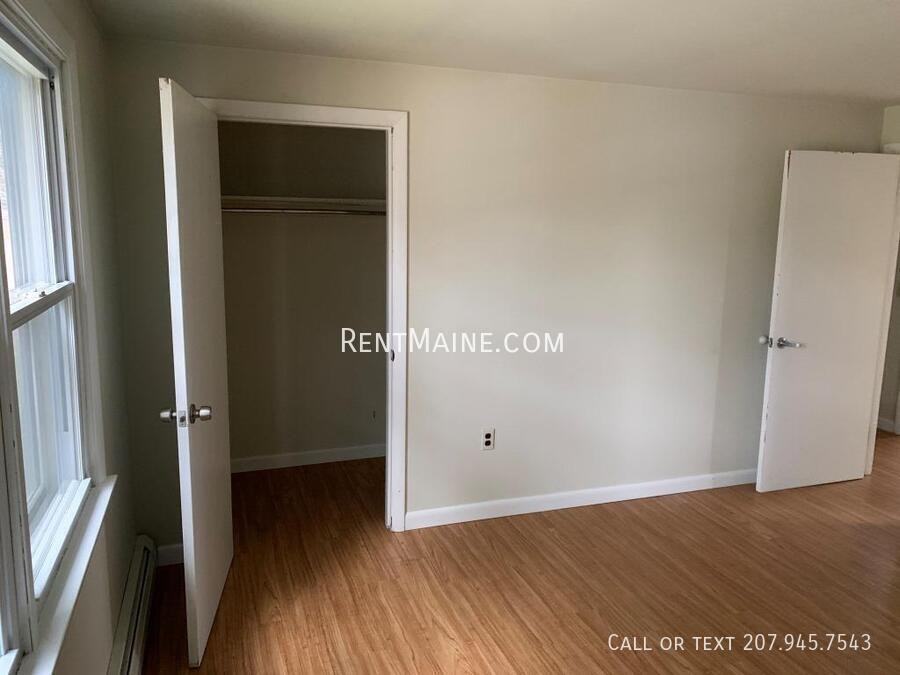 17 Yale Street - Photo 6 of 10