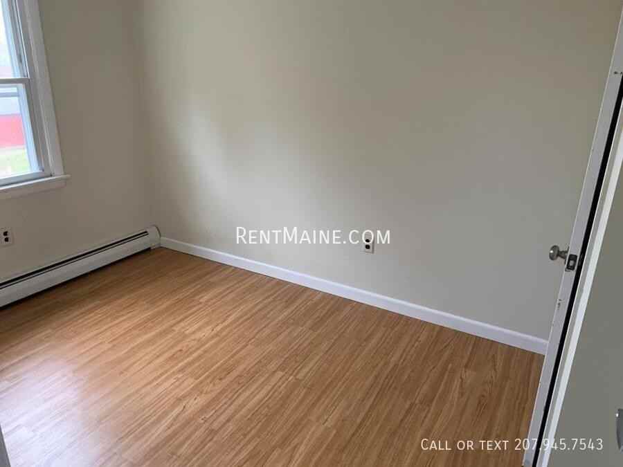 17 Yale Street - Photo 7 of 10